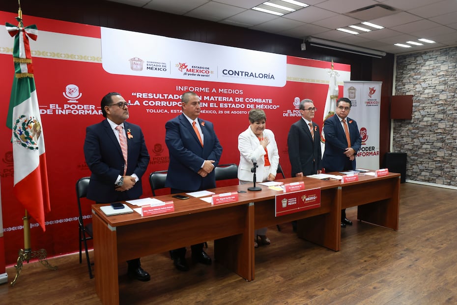 La Secretaría de la Contraloría informó que las denuncias relacionadas con venta de plazas docentes, cobros irregulares en verificentros y actuaciones indebidas en la Secretaría de Salud. Foto Alejandro Vargas/ El Universal