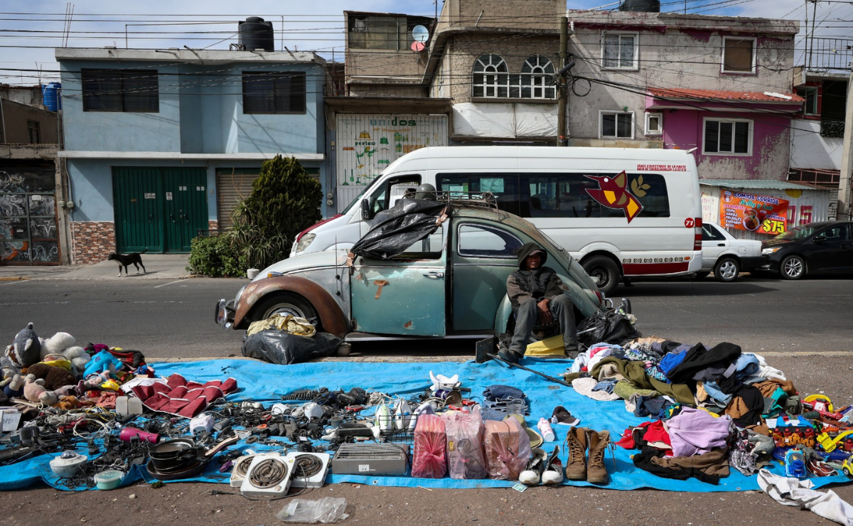 Más que un tianguis, un sustento para familias: "Las Torres" en Chimalhuacán, donde la economía popular se vive a diario. Foto: Luis Camacho