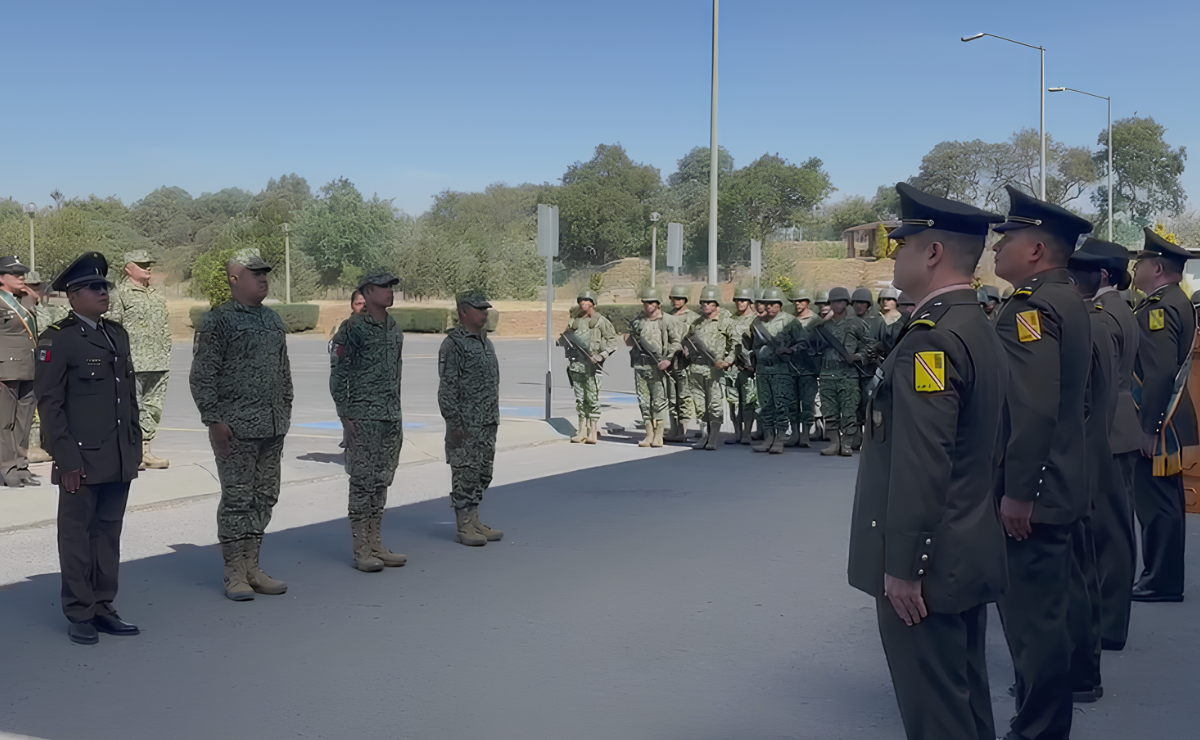 Ceremonia en Rayón: El Ejército honra a los héroes de la primera línea contra el COVID-19 Foto: Miguel García