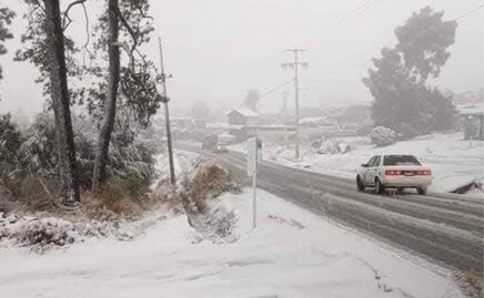 Granizada pinta de blanco bosques de Ocoyoacac