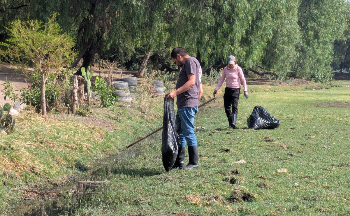 Cuautitlán Izcalli realiza jornada de limpieza en la Laguna de Axotlán por conciencia ambiental