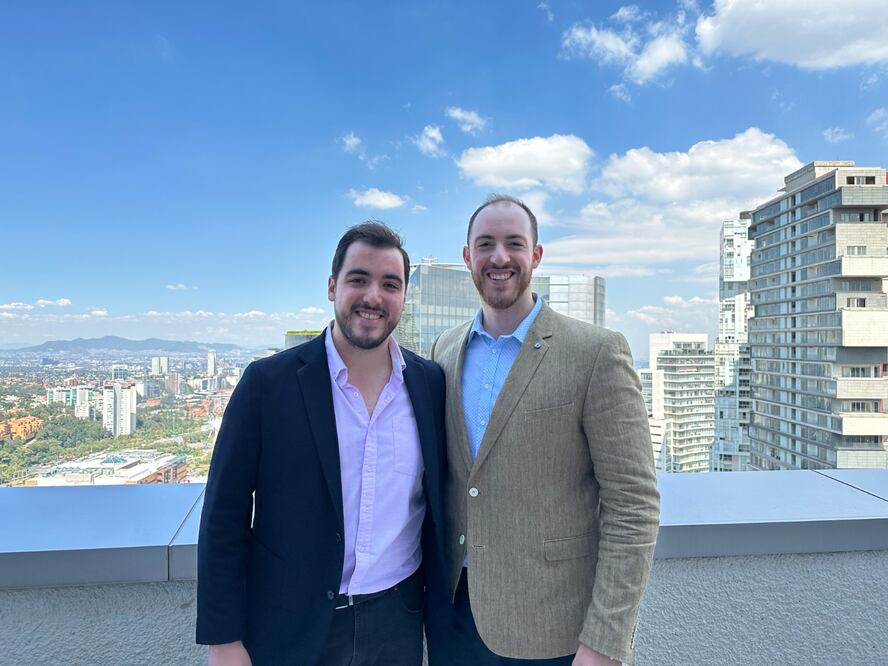 Emprendedores mexicanos reciben beca de Stanford University para desarrollo tecnológico. Foto Especial