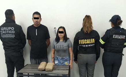Detienen a pareja con sustancias ilícitas en Tlalnepantla