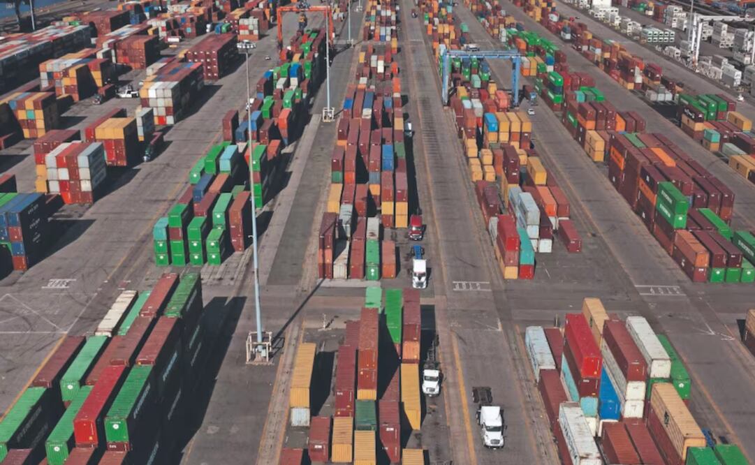 También se le conoce como derecho de aduana y es un impuesto. Foto: Especial