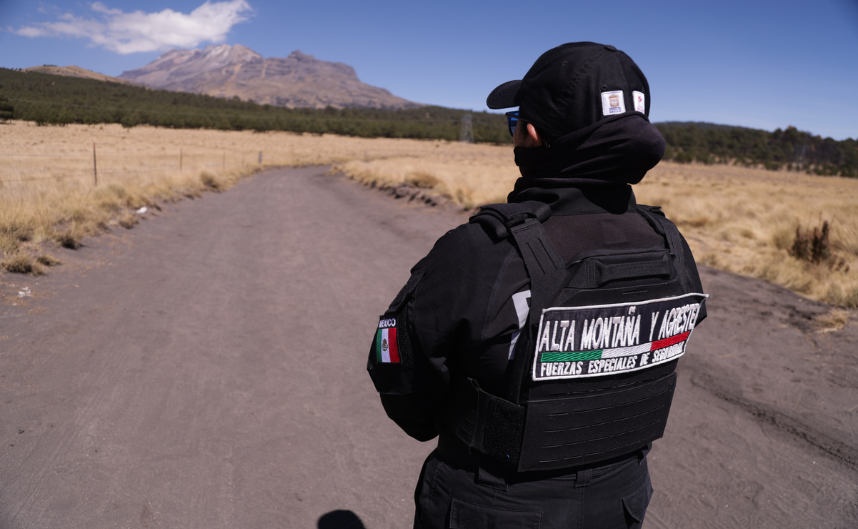 Las búsquedas de personas pueden extenderse por más de 10 horas / Foto Carlos Mejía