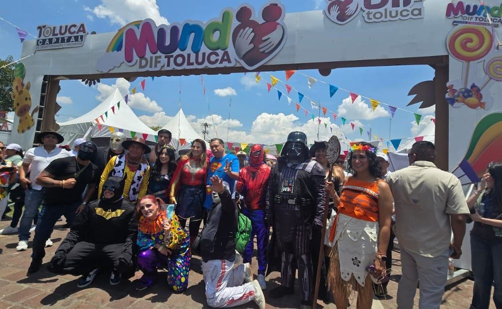 El alcalde Ricardo Moreno Bastida durante el anuncio del nuevo protocolo que busca garantizar una vida libre de violencia para los menores de 16 años. Foto Especial