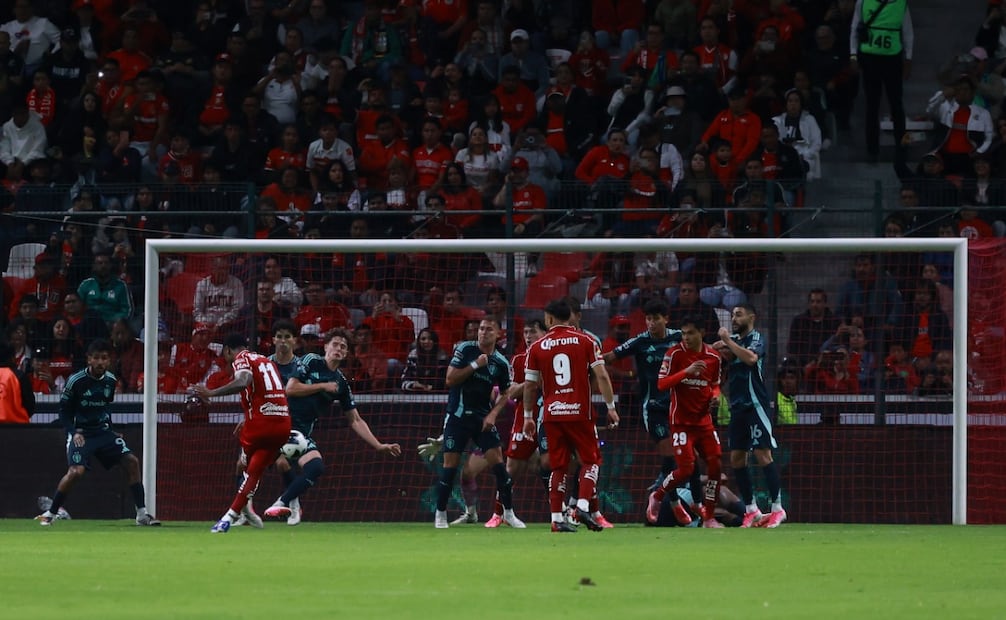 El Infierno pesa! Diablos Rojos golean a Seattle Sounders en su histórica noche de Leagues Cup Foto Alejandro Vargas / El Universal