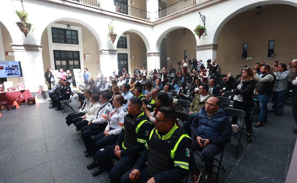 Más de 20 mil cámaras de videovigilancia apoyarán el operativo de seguridad por el regreso a clases. Foto Alejandro Vargas / El Universal