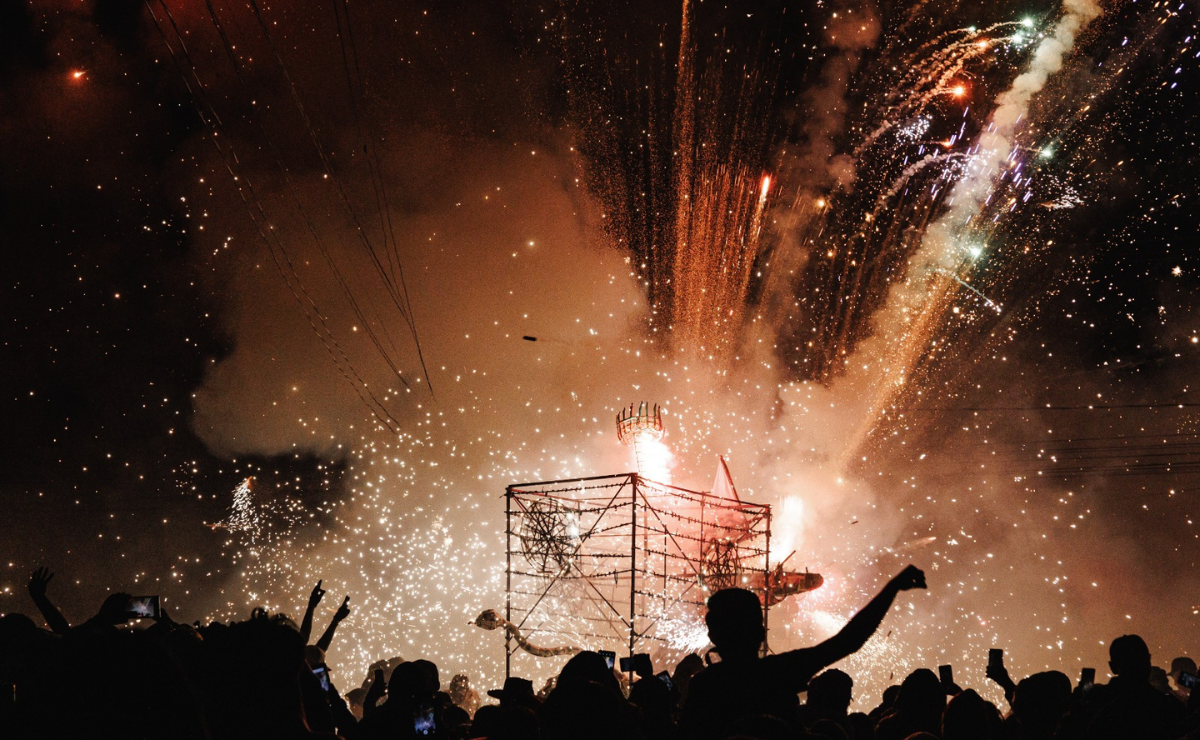 ¡Tultepec en llamas! La “Coqueta” y 300 toritos iluminan la noche en honor a San Juan de Dios
