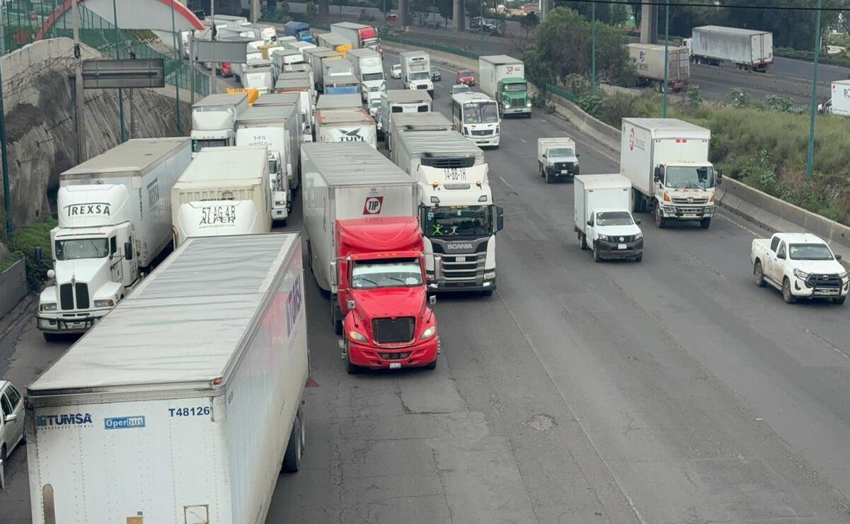 Protestaran en los accesos del nuevo desarrollo industrial Vesta, donde se asentó la empresa Mercado Libre / Foto Arturo Contreras