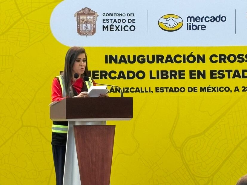 El centro abarca 80 mil metros cuadrados de instalaciones modernas, diseñadas para conectar de manera ultraeficiente a vendedores y compradores de la Zona Metropolitana. Foto Arturo Contreras / El Universal