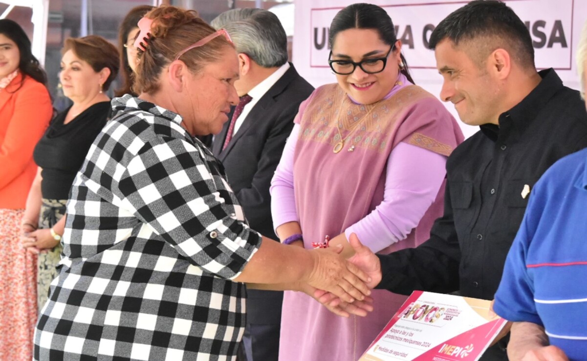 La entrega de estos estímulos se realizó públicamente en el marco de la Feria Internacional de la Pirotecnia 2025. Foto: Especial