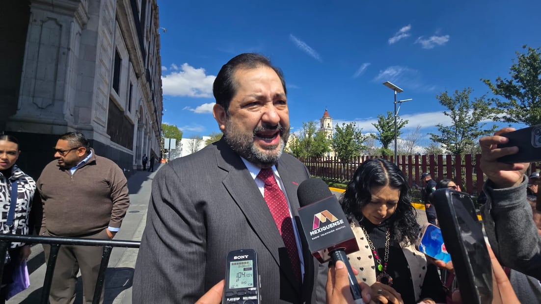 Francisco Vázquez, presidente de la JUCOPO, destacó el respeto entre poderes tras la asistencia de casi la totalidad de la Legislatura. Foto Especial