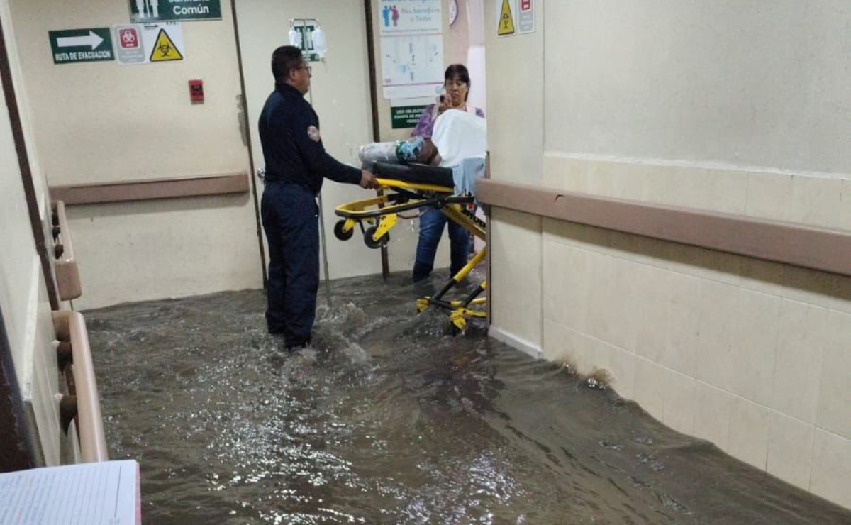 Hospital del IMSS en Los Reyes La Paz Afectado por Fuertes Lluvias; Reubican Pacientes