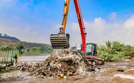 ¡Hasta electrodomésticos encuentran en Presa El Ángulo y Río Hondo! Retiran 80 toneladas de basura 