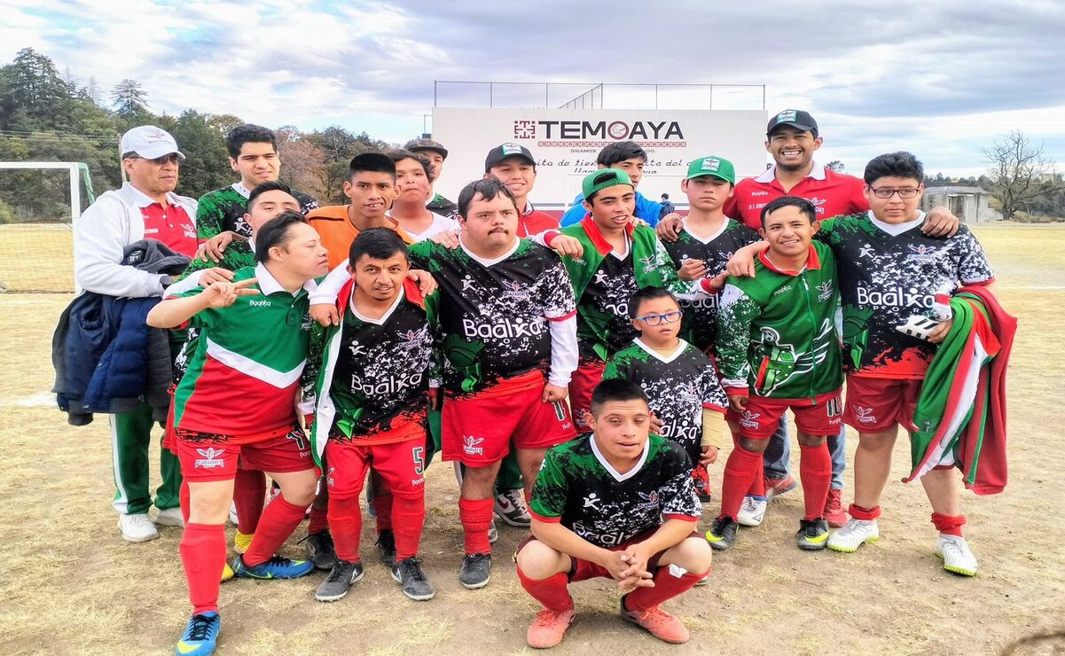 Obed Aguilar fisioterapeuta apasionado por el deporte y entrenador de Gladiadores. Foto: Hanna Santillán