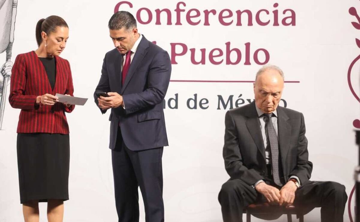 La presidenta Claudia Sheibaum y Omar García Harfuch, titular de la SSPC, durante la mañanera de este 20 de mayo del 2025. Foto: Axel Sánchez / EL UNIVERSAL