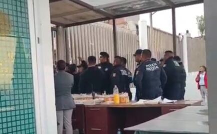 Bloquean juzgados de Chiconautla; retienen a jueces tras audiencia por feminicidio
