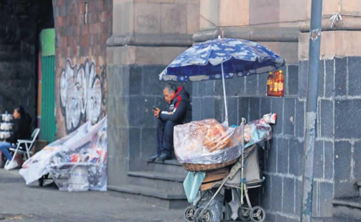 ¡Indignación empresarial en Toluca! CANACO denuncia repunte de comercio ambulante