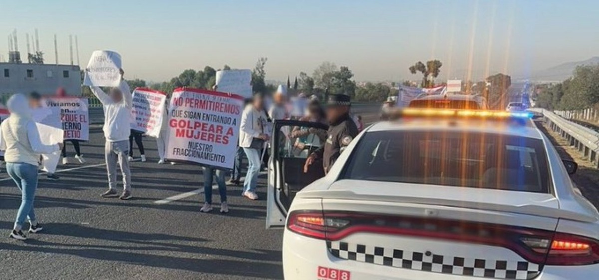 La presencia de los condominios ha provocado problemas severos a la circulación / Foto Especial