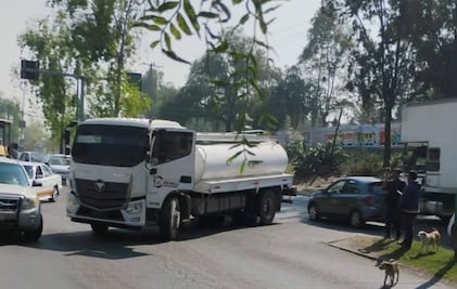 Motociclista muere tras ser arrollado por pipa del Ayuntamiento de Cuautitlán Izcalli