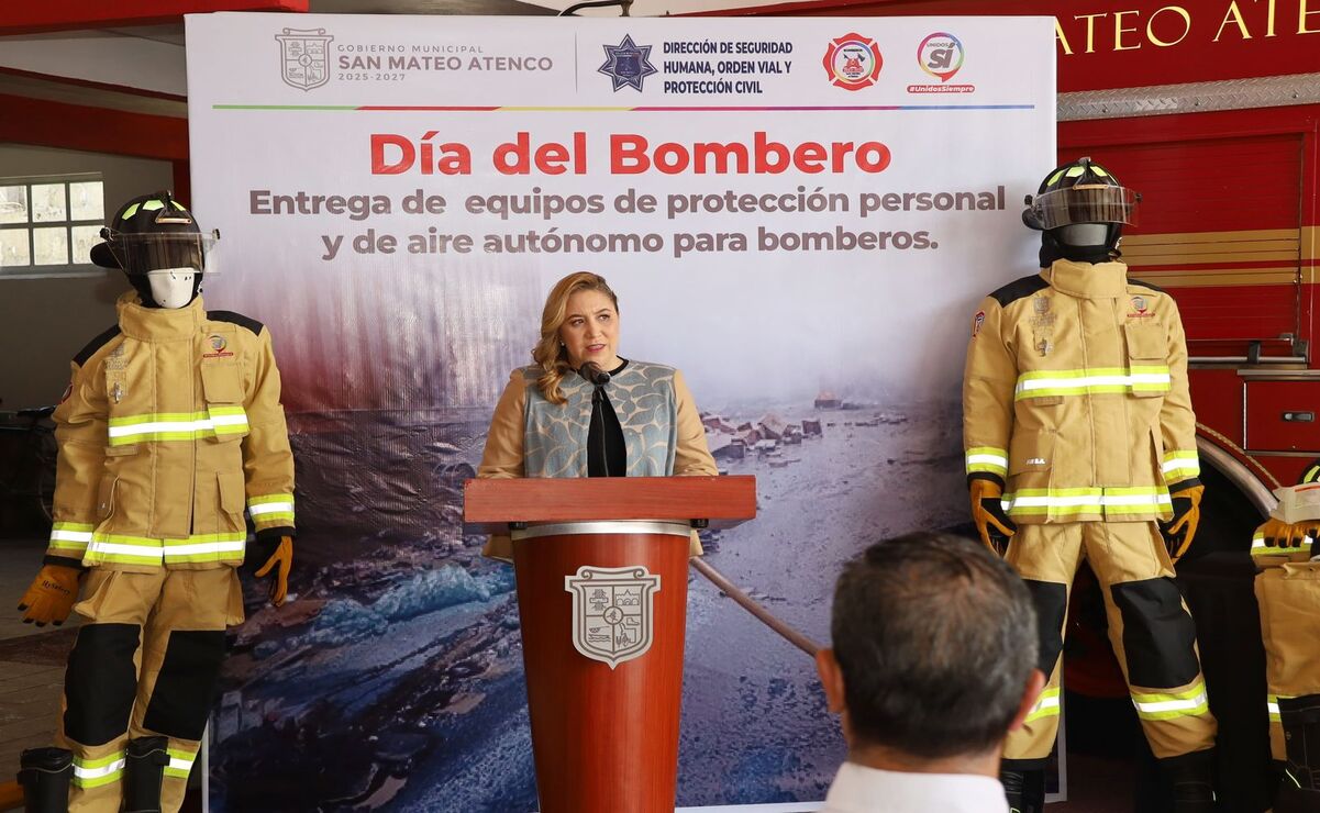 San Mateo Atenco honra a sus bomberos por su valentía y compromiso