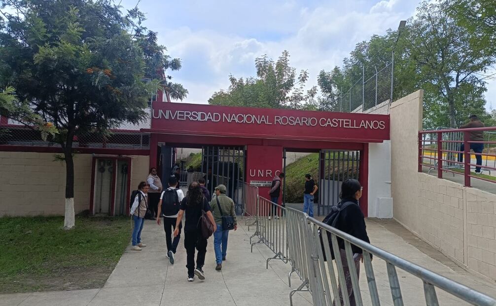 El campus abrió sus puertas para recibir a 800 alumnos en modalidad presencial y 400 en línea. Foto Especial