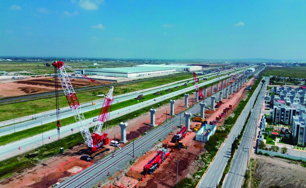 La obra del viaducto cruzará por encima de la vialidad que conduce al Aeropuerto Internacional Felipe Ángeles (AIFA) / Foto Arturo Contreras