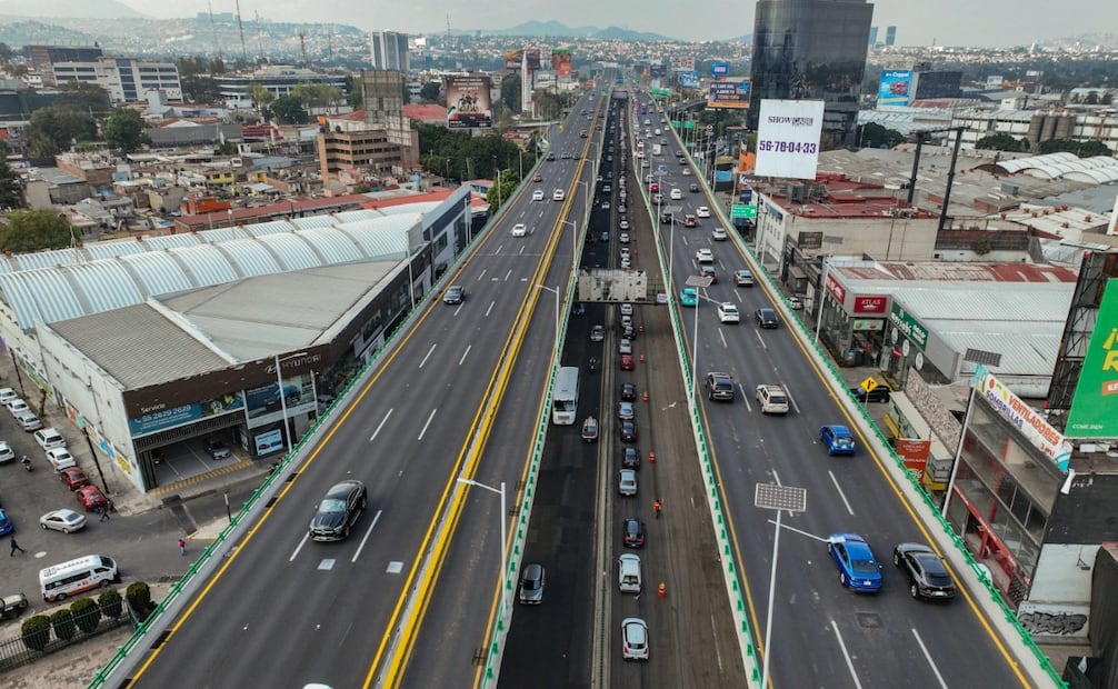 Así lucen los nuevos trabajos de balizamiento e iluminación que buscan mejorar la seguridad vial de 200 mil usuarios diarios. Foto Especial