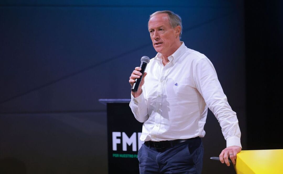 Ivar Sisniega, presentó las nuevas reformas a la Comisión de Árbitros / Foto: Especial