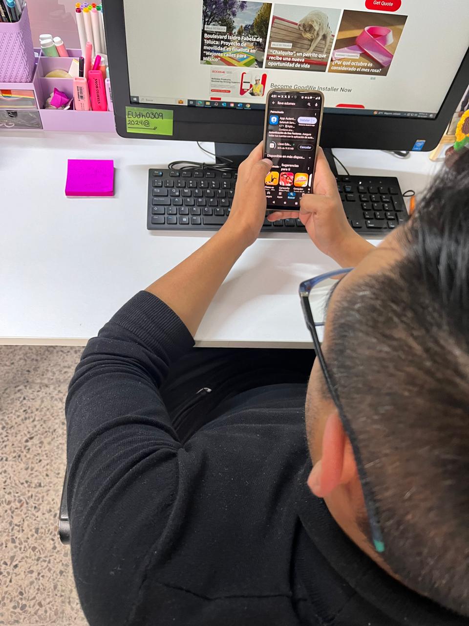 La app Llave Edomex puedes descargarla tanto en dispositivos con sistema operativo Android como en iOS. Foto: Daniela Hernández Torres