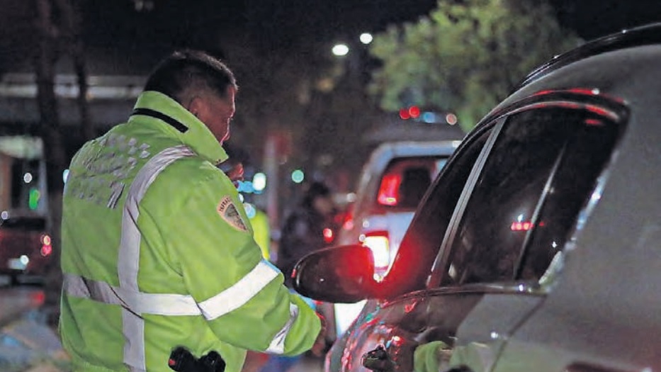 Implementarán puntos de alcoholímetro en vías principales de Metepec / Foto Especial