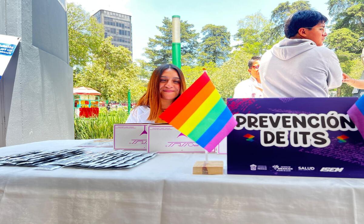 Durante la feria se realizan pruebas rápidas de VIH y una prueba dual para VIH y sífilis. Foto: Aura Moreno / El Universal Estado de México
