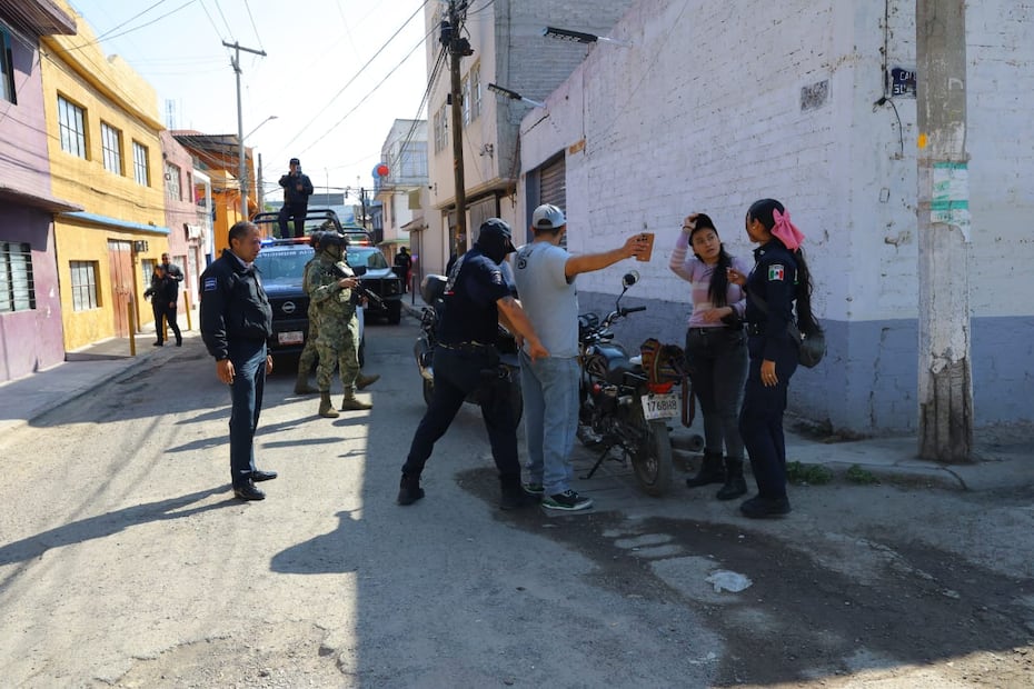 Revisar las instalaciones eléctricas y de gas es vital para prevenir cortocircuitos por adornos navideños o fugas accidentales. Foto Especial