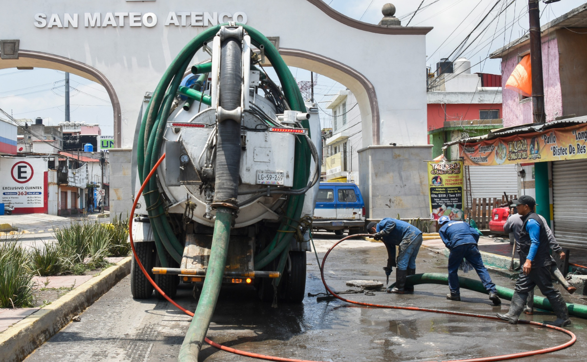 Edomex no se detiene: Concluyen desazolve en San Mateo Atenco y empieza la limpieza masiva