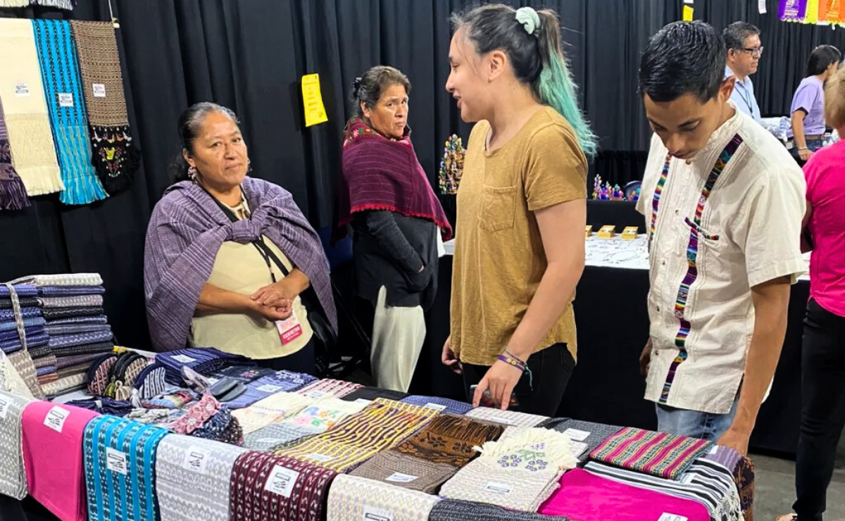 ¡Orgullo mexiquense conquista Texas! Artesanos llevan el alma del Edomex a Festival en Laredo