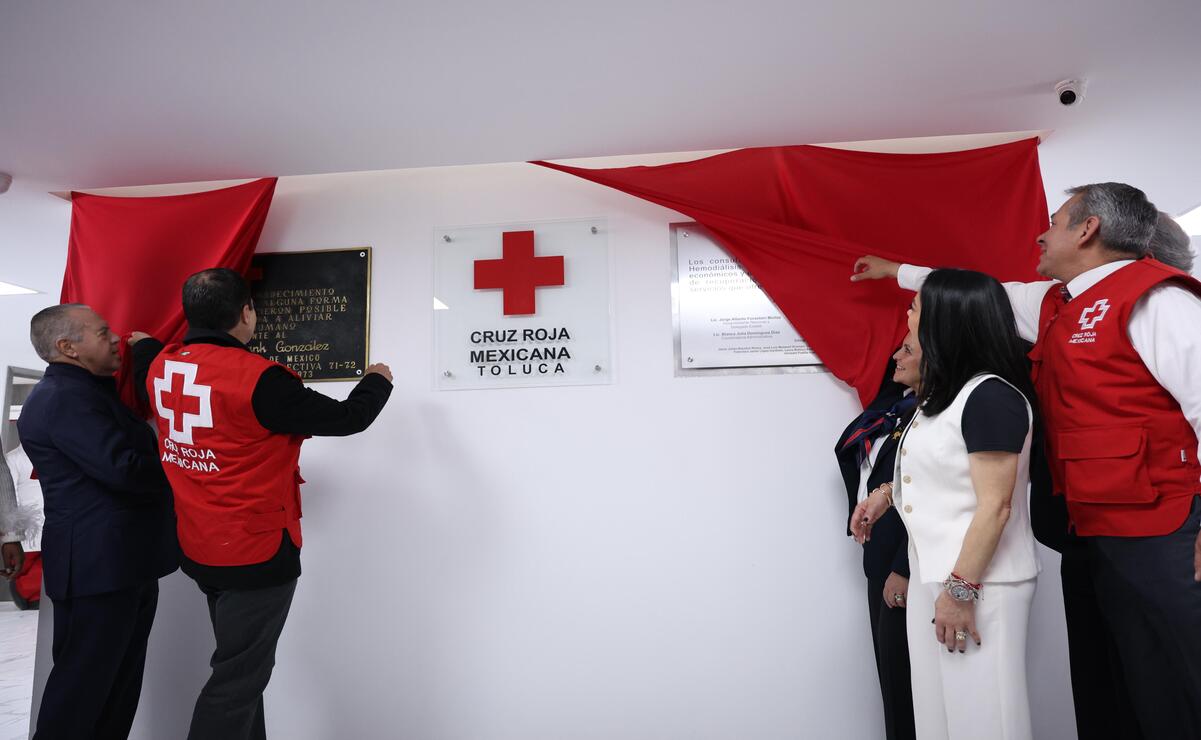 Este martes, en la Delegación de la Cruz Roja Toluca se inauguró la Unidad de Hemodiálisis. Foto: Arturo Hernández