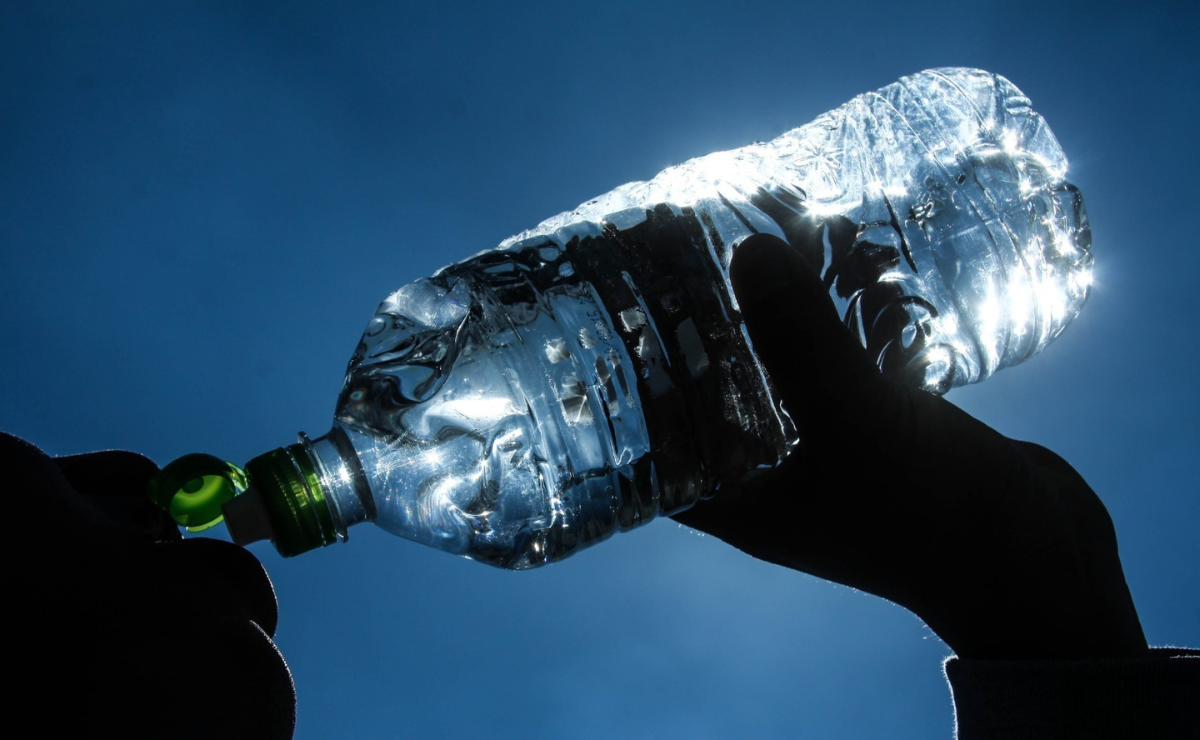 ¡Protégete del calor! Sigue las recomendaciones de la Secretaría de Salud Edomex. Foto: Especial