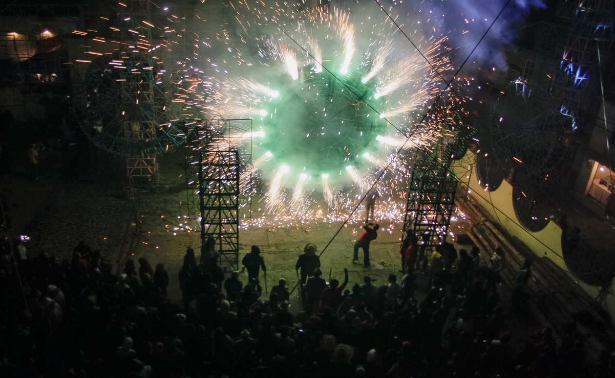 Las principales razones de los accidentes  son por el mal manejo de la pirotecnia. Foto: Arturo Hernández / El Universal Estado de México