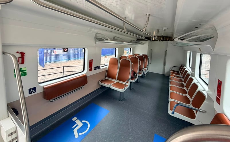¡Conoce la cabina y los vagones! Llega a Buenavista el prototipo del nuevo tren a Pachuca