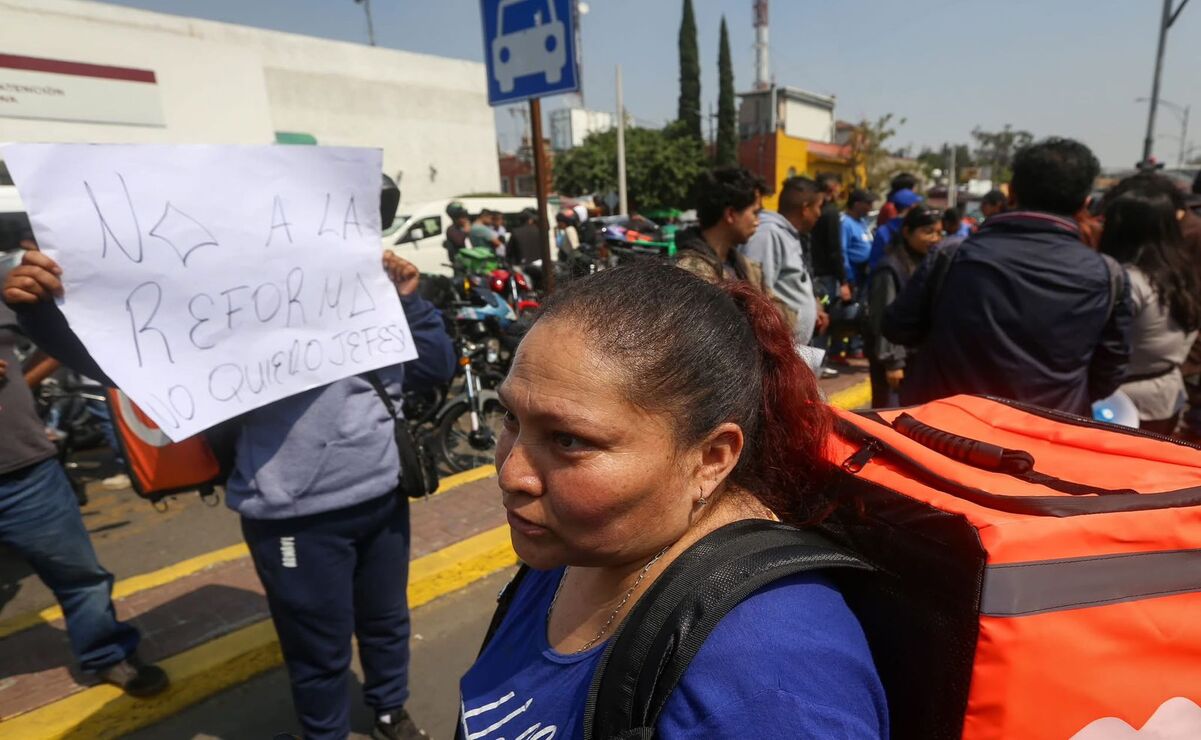 Los trabajadores de app se pueden afiliar al IMSS / Foto Especial