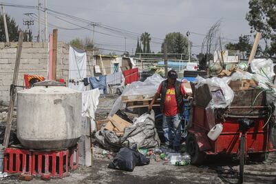 Viven con angustia las víctimas de incendio en Nezahualcóyotl