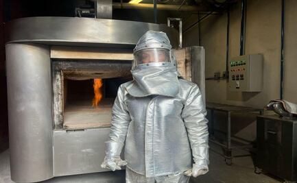 Mayra es embalsamadora y cremadora en velatorio del IMSS en Ecatepec