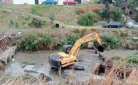 ¡No tires basura! retiran residuos de los ríos Hondo y Los Remedios tras desborde por lluvias 