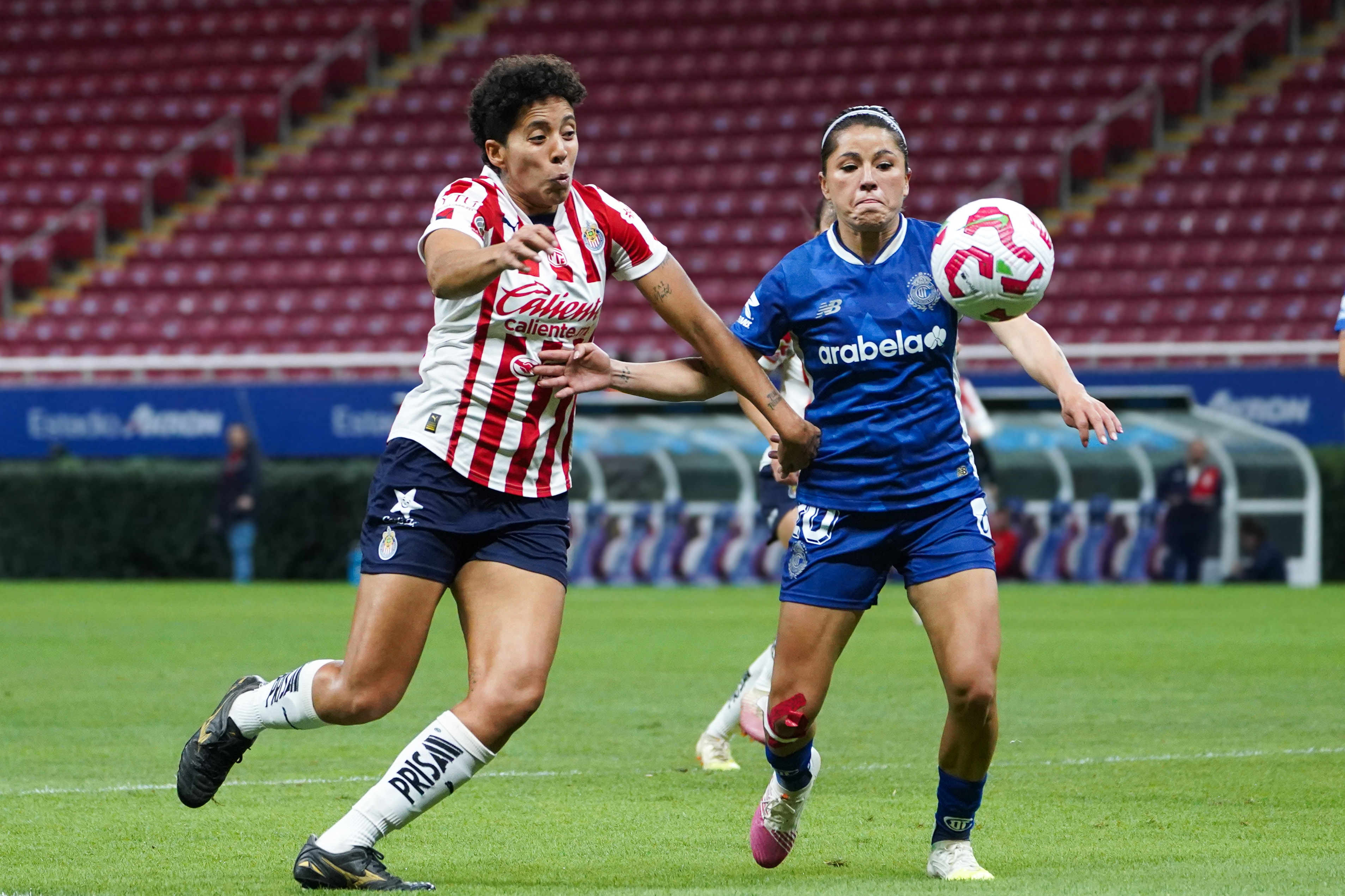 Blanca Félix fue la figura del partido en los primeros 45 minutos / Foto Especial