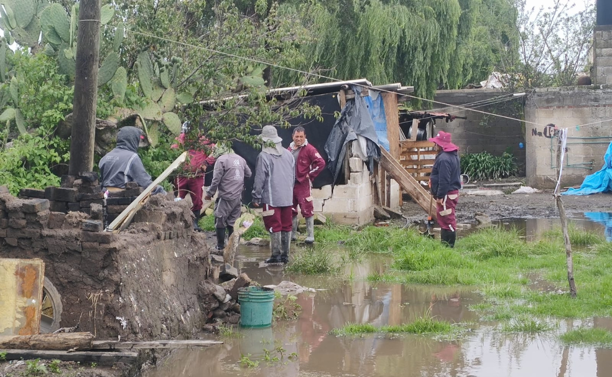 Familias afectadas y vialidades comprometidas por las intensas lluvias. Foto: Especial