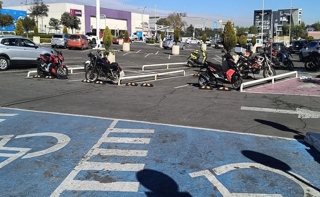 Hasta el momento, elementos de seguridad no conoce sobre el módulo de certificaciones de motociclistas en Metepec. Foto: Roberto Guerrero