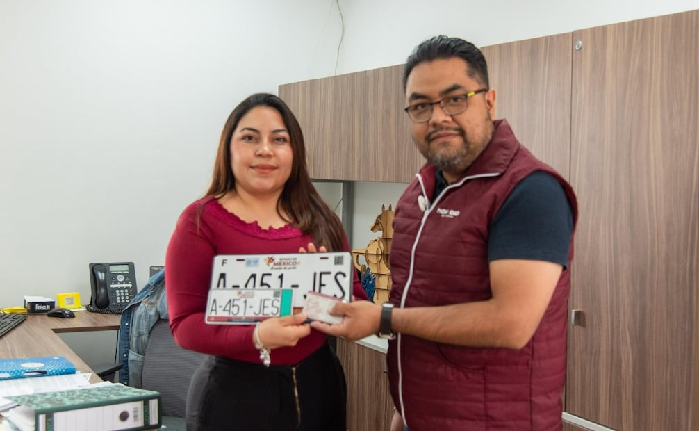 Adrián Bolaños, director del Registro Estatal, confirmó que los concesionarios no pagarán costos extra por esta actualización de imagen. Foto Especial