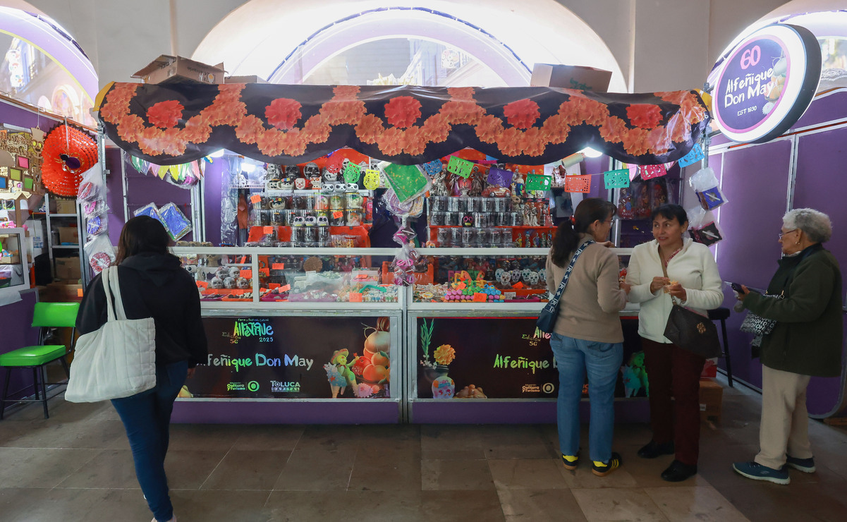 La feria el Alfeñique es una tradición en Toluca / Foto Alejandro Vargas
