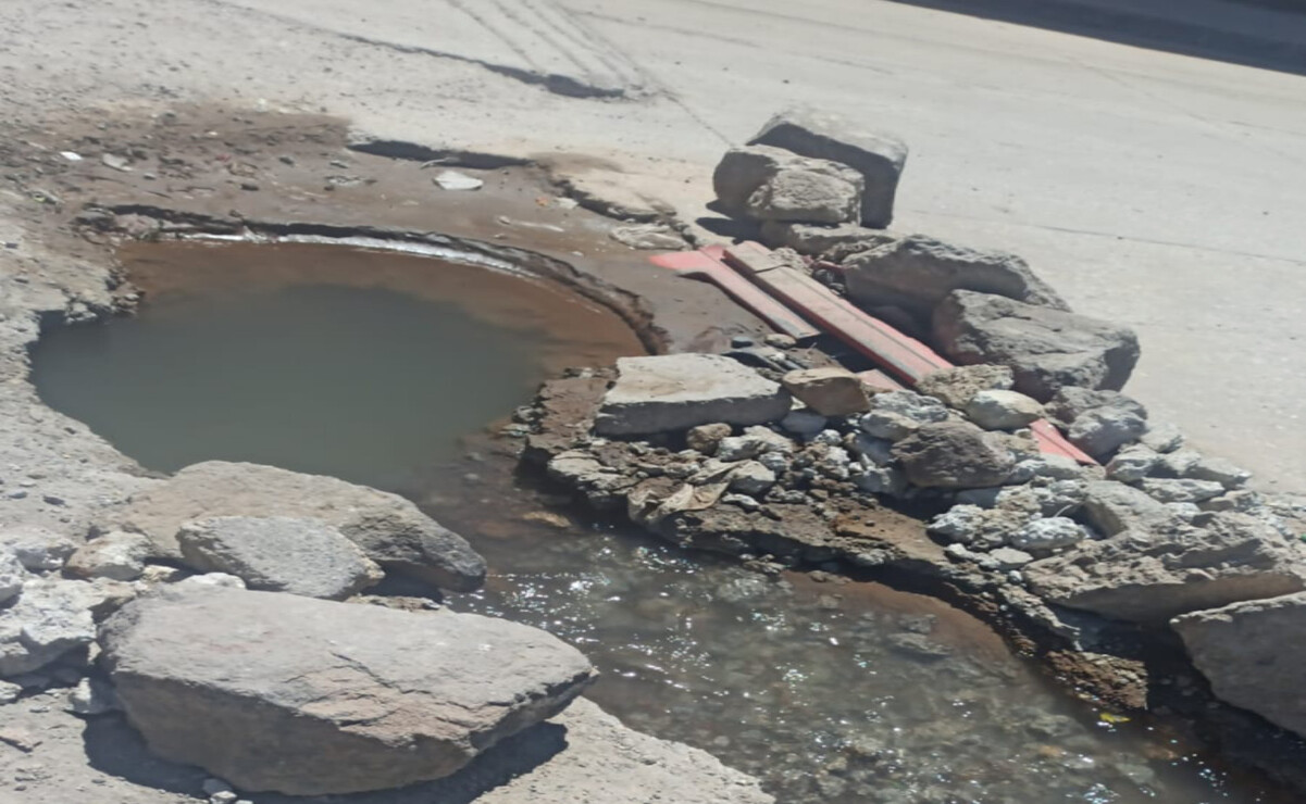 Tultitlán: Después de cinco meses de reportes, reparan fuga de agua en El Paraje Fimesa